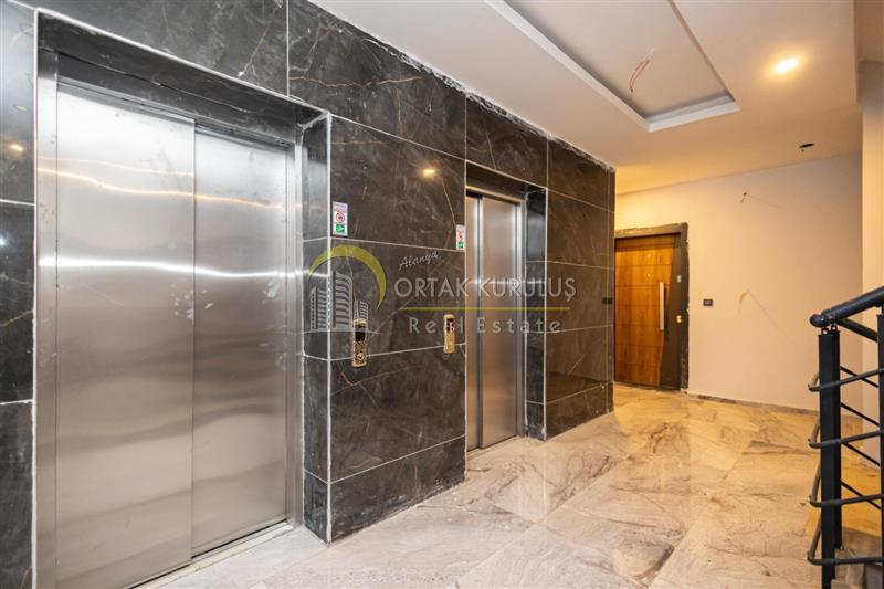 property for sale Avsallar 77061