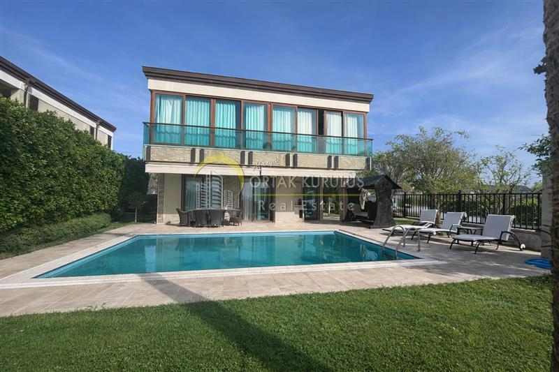 Alanya Kargıcak Satılık Müstakil Villa | Deniz Manzaralı & Havuzlu