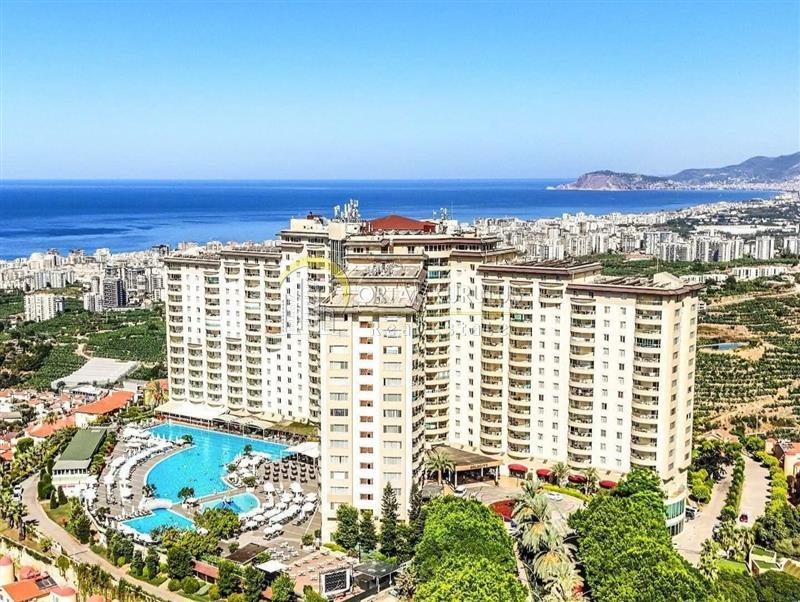Alanya Gold City Satılık 3+1 | Kesintisiz Deniz & Aqua Park Manzaralı