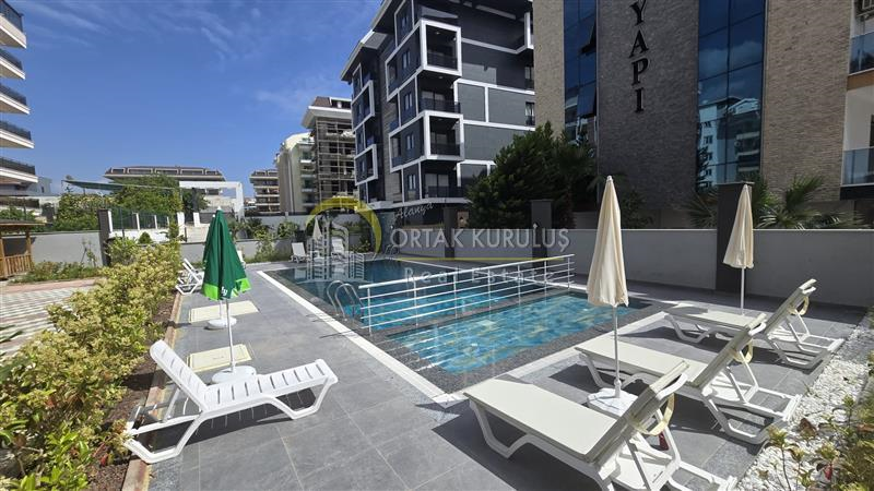 Alanya Kestel’de Havet Nær 1+1 Til Salg Lejlighed – Umøbleret og Ny