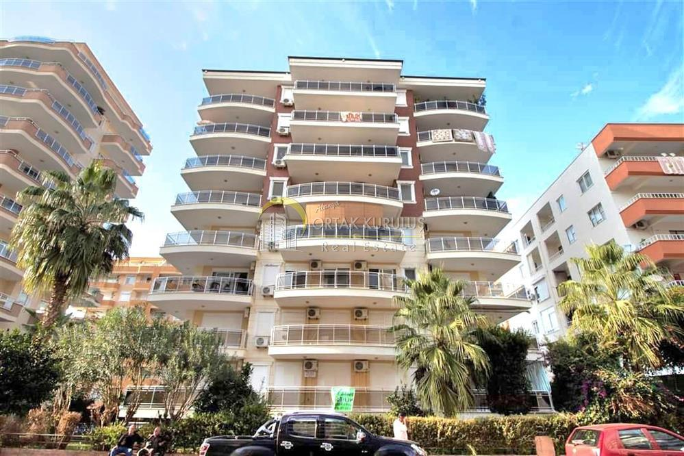 Alanya Mahmutlar’da Deniz Manzaralı, Eşyalı 2+1 Satılık Daire, 110 m²