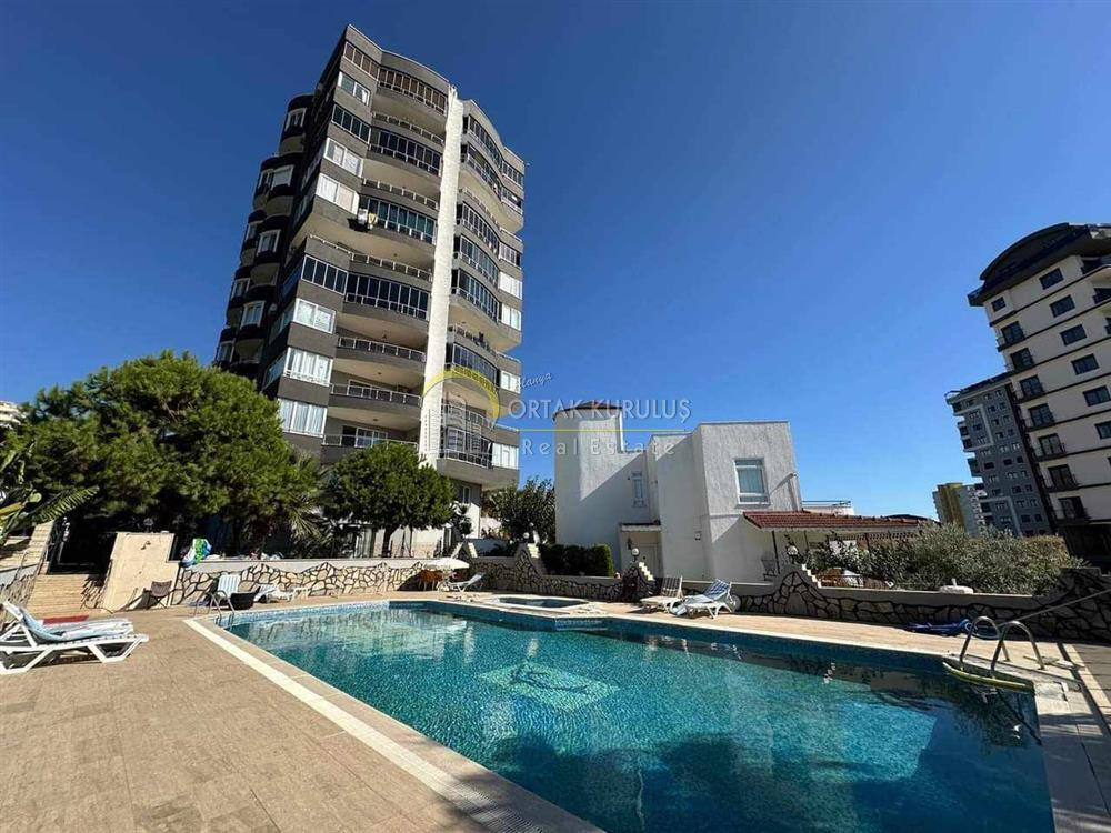 Furnished 2+1 Apartment for Sale in Alanya Mahmutlar - 120 m²