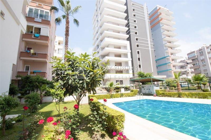 Mahmutlar'da Denize Yakın 1+1 Full Eşyalı Daire – 70 m²