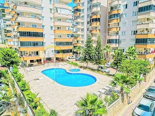 Mahmutlar’da 2+1 Eşyalı Daire – Denize 300 m, 115 m², Havuzlu