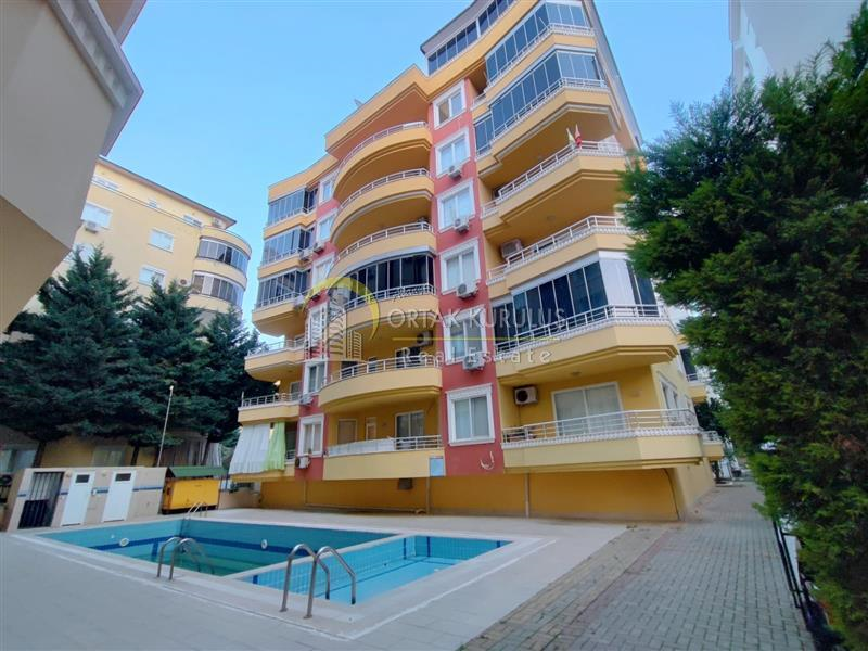 Mahmutlar Salı Pazarı'nda 2+1 Eşyalı Daire – Denize Yakın