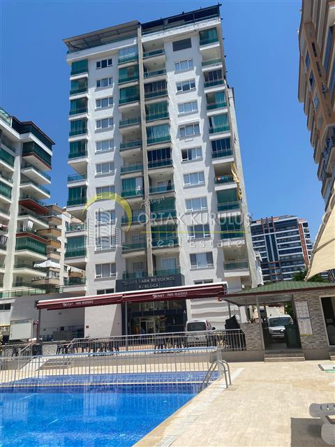 Mahmutlar Ceray Park’ta 2+1 Ayrı Mutfak Eşyalı Satılık Daire