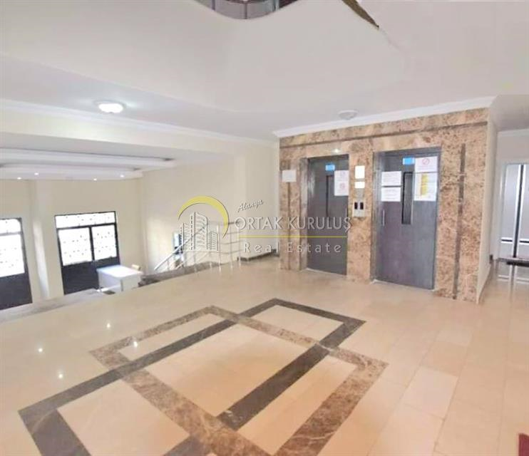 Mahmutlar’da Deniz Manzaralı 1+1 Satılık Daire – 150 m Denize