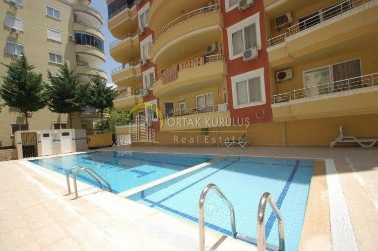Mahmutlar Salı Pazarı Yakını 2+1 Kiralık Daire – 300 m Denize