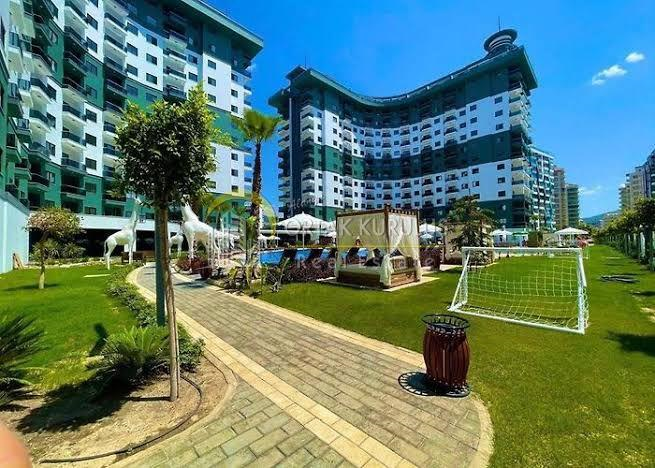 Alanya Mahmutlar 1+1 Havuz Manzaralı Eşyalı Daire Satılık