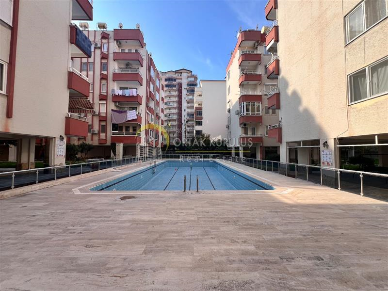 Fully Furnished 2+1 Apartment 200 m from the Sea in Mahmutlar | Etikent Site