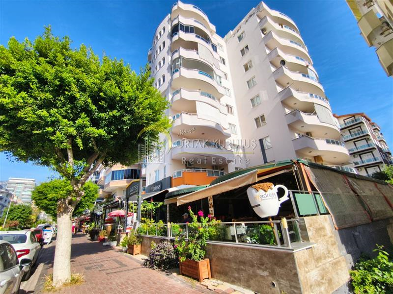 Alanya Mahmutlar’da Diamond Homes’ta 2+1 Eşyalı Geniş Daire – Denize 150 m