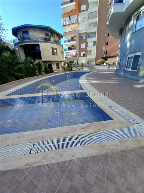 Mahmutlar’da 1+1 Full Eşyalı Daire – Denize 500 Metre