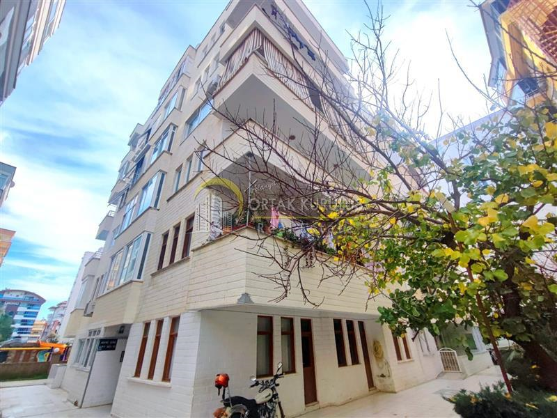 Mahmutlar’da Denize 300 m Satılık 2+1 Full Eşyalı Daire