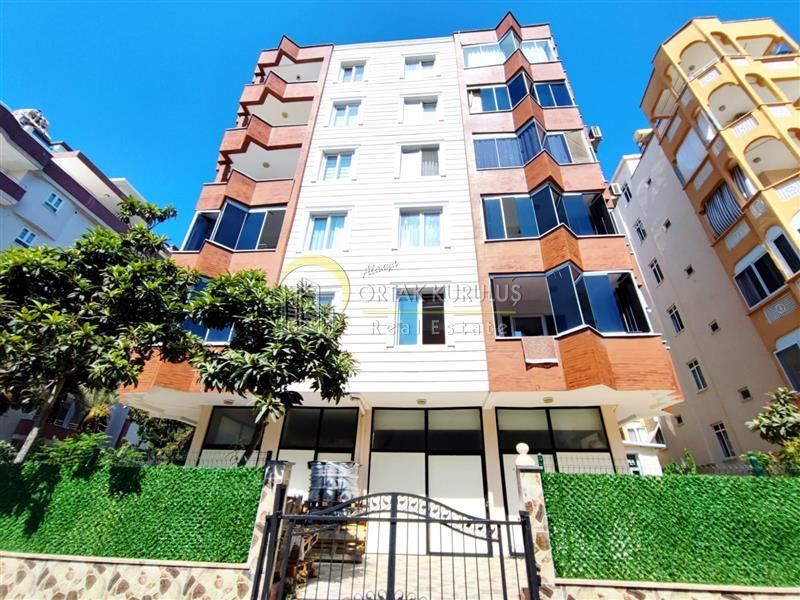 Alanya Mahmutlar’da 1+1 Eşyalı Daire – Denize 400 m | Satılık