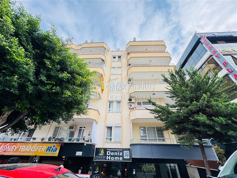 Alanya Mahmutlar'da Denize 300m Satılık Eşyalı 1+1 Daire | Kod 6465