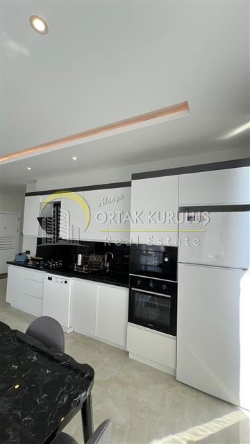 Konak Twin Towers Satılık 2+1 | Denize Sıfır | Alanya Mahmutlar