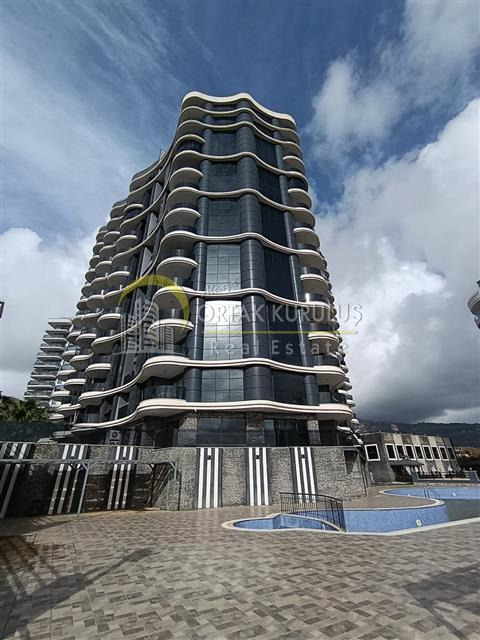 Alanya Liberty Deluxe'de Full Eşyalı & Deniz Manzaralı 3+1 Daire