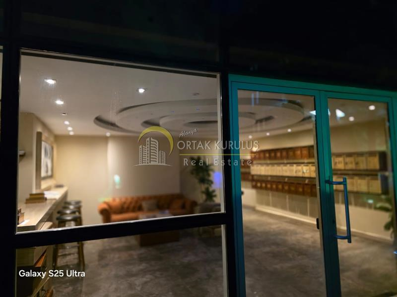 Alanya Mahmutlar Satılık 1+1 Daire | Denize 400m, Full Eşyalı & Aktiviteli