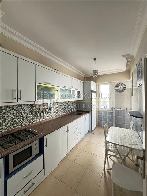Mahmutlar Seafront Furnished 2+1 For Sale | With Separate Kitchen Opportunity