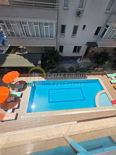 For Sale: 2+1 in Mahmutlar Municipality Center | Private Storage on the 2nd Floor, 110 m²