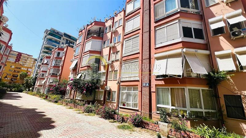 Mahmutlar Öner Site For Sale 2+1 | 450m to Sea, East-West Corner-Facing 90m²