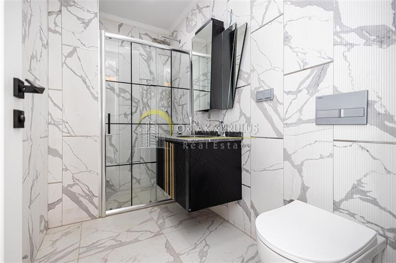 property for sale Oba 70116