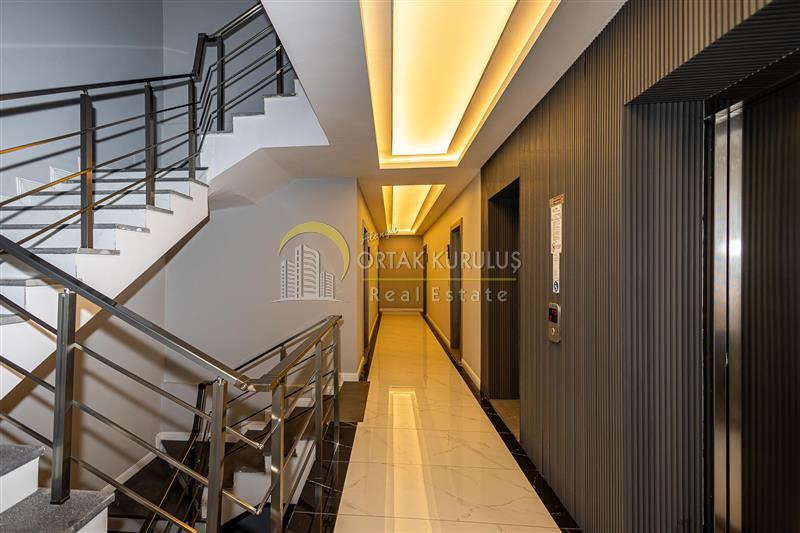 property for sale Oba 70118