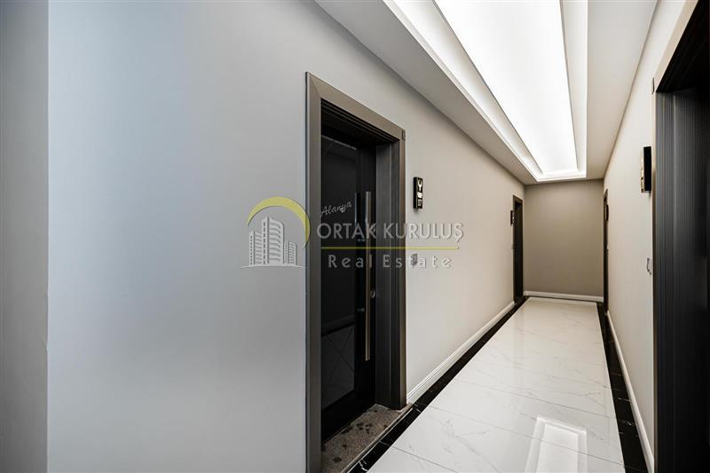 property for sale Oba 70099