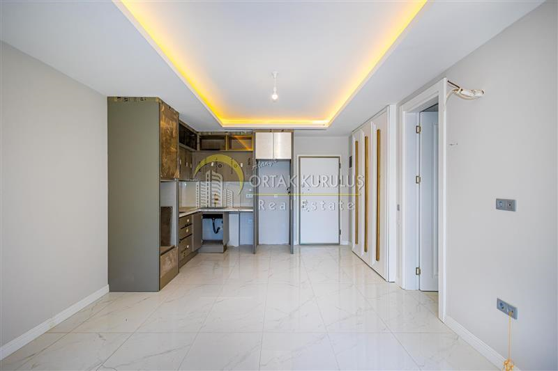 property for sale Oba 70096