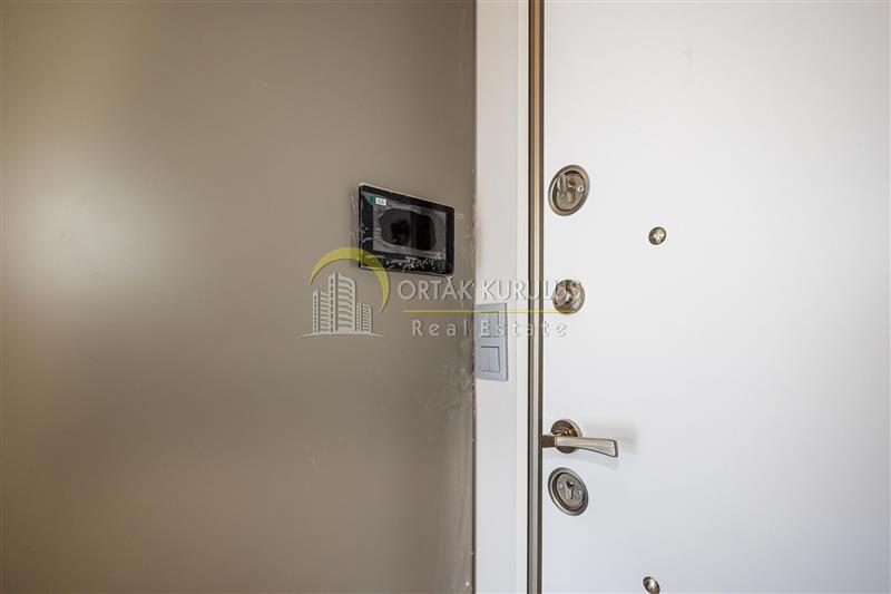 property for sale Oba 70104