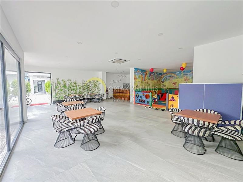 property for sale Oba 71012