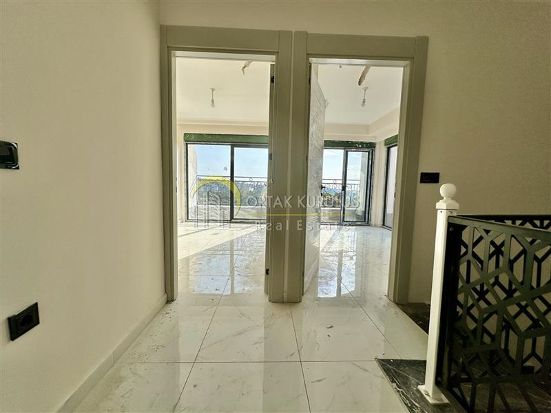 property for sale Oba 74298