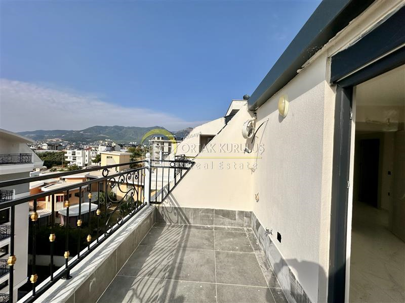 property for sale Oba 74304