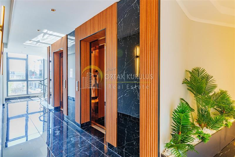 property for sale Oba 74670