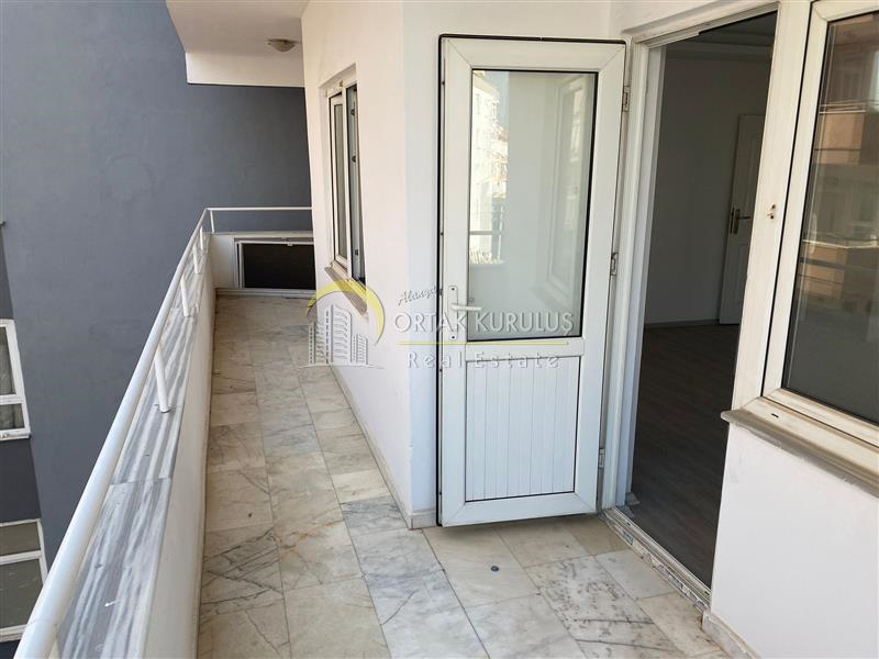 property for sale Oba 79165