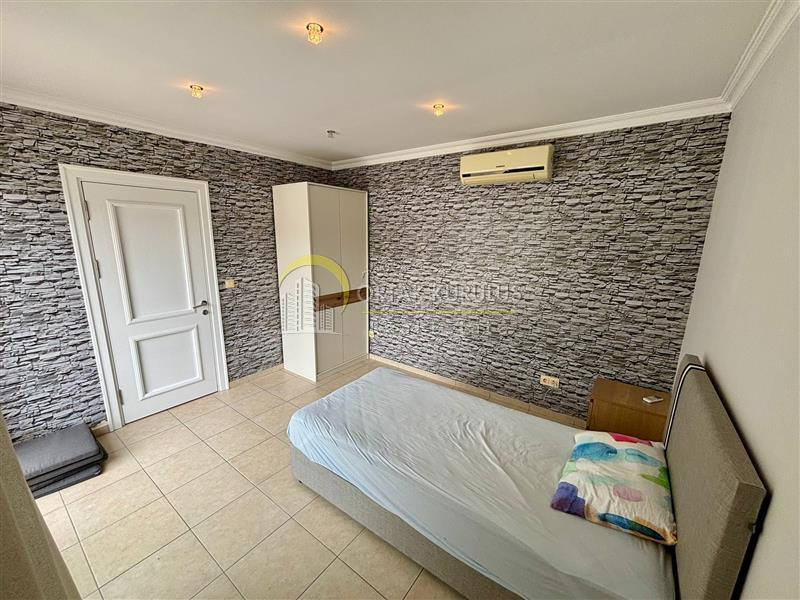 property for sale Oba 82247