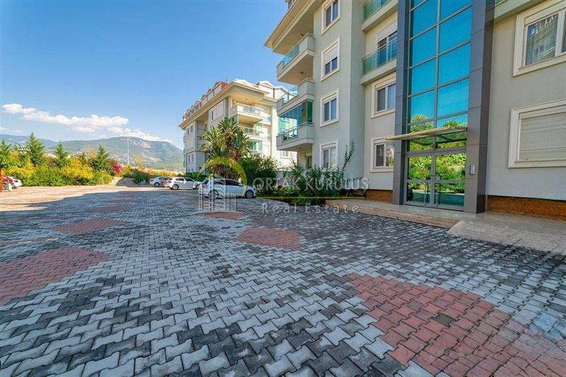 property for sale Oba 82302