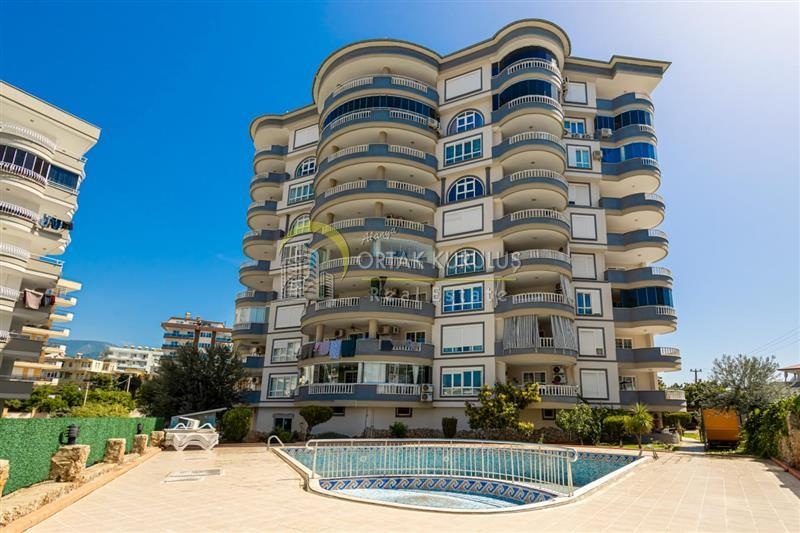 Alanya Tosmur’da Eşyalı 2+1 Kısmi Deniz Manzaralı Daire
