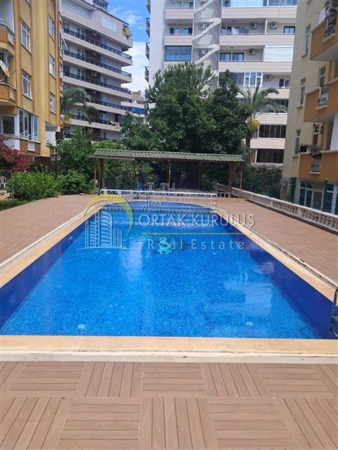 'Two-bedroom apartment for sale in Tosmur - Separate kitchen, renovated, with a pool'
