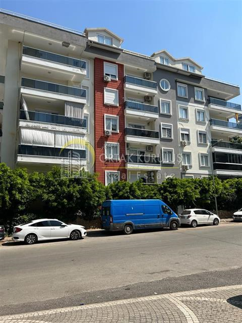 Tosmur Karakuş 8 Apt. 3+1 Täysin kalustettu asunto – 140 m², erillinen keittiö