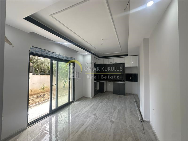 1+1 Brand New Apartment for Sale in Avsallar – 500 m to the Sea, South Facing