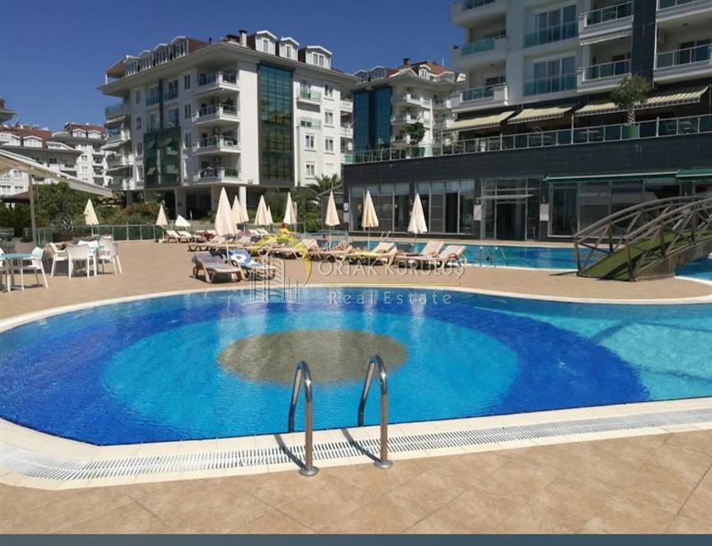 Alanya Cikcilli Satılık 1+1 | 70 m² Geniş Eşyalı | Açık & Kapalı Havuzlu