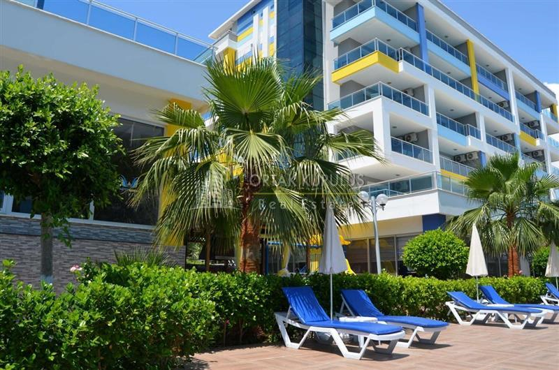 Kestel Michell Otel Yanı Satılık 1+1 Full Eşyalı | Denize 300m Havuz Manzaralı