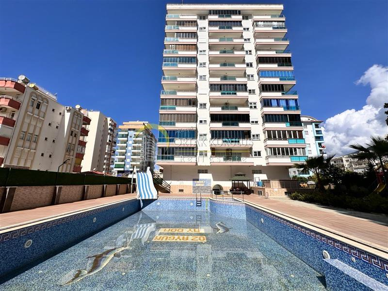 400 Meters to the Sea in Alanya Mahmutlar, Fully Furnished 1+1 Apartment - Tennis Court, Swimming Pool, Fitness, and More!