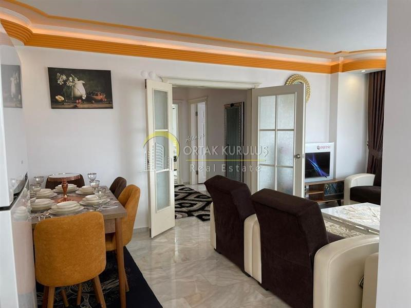For sale 2+1 apartment 200 meters from the sea in Alanya Mahmutlar | Barboros Street