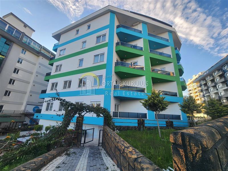 For sale 2+1 apartment in a wonderful location in Alanya Mahmutlar Triangle Park area | 250 meters to the sea.