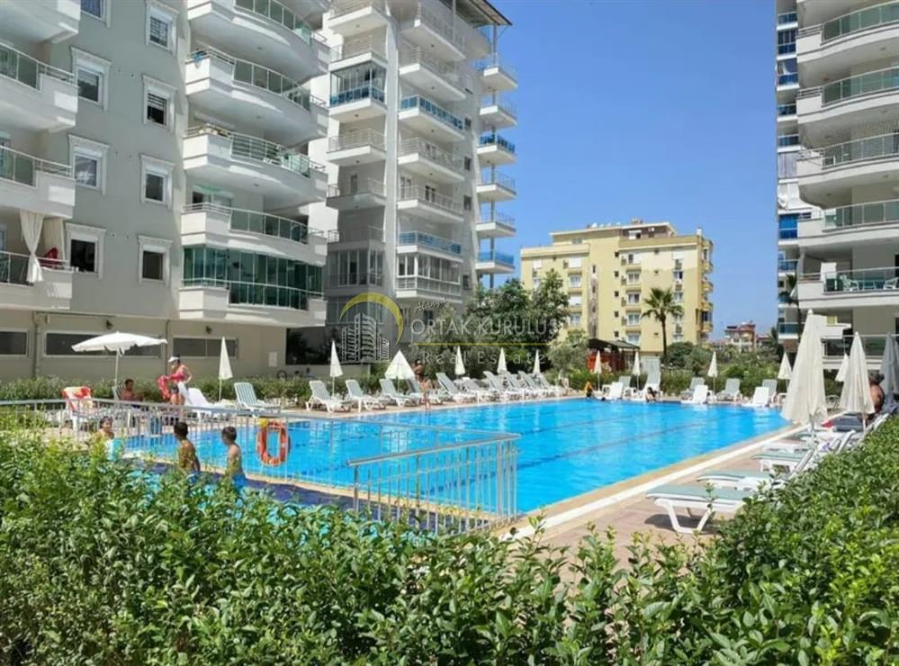 2+1 Teilmöblierte Wohnung zum Verkauf in Alanya Mahmutlar, 125 m², in der Nähe des Meeres