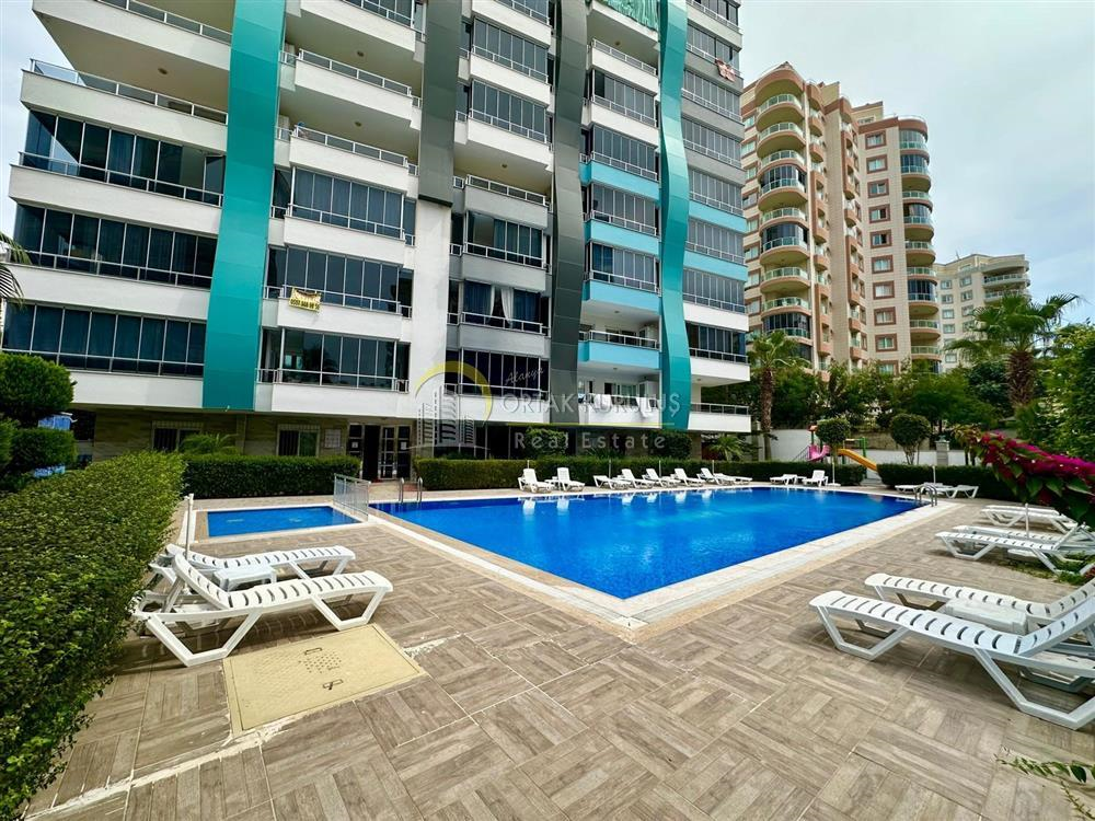 Furnished 1+1 Apartment in Alanya Mahmutlar - South Front, 500m to the Sea