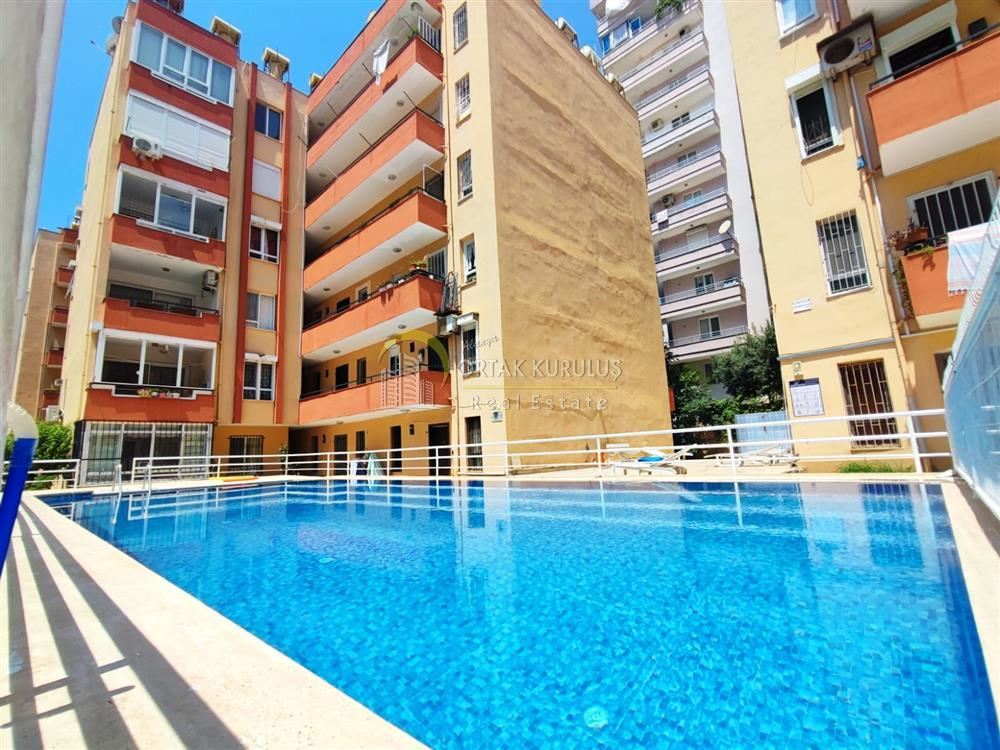 2+1 Apartment for Sale in Alanya Mahmutlar – Unfurnished, Separate Kitchen, Close to the Sea