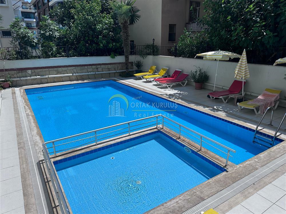 Kleopatra Plajı’na Yakın 2+1 Full Eşyalı Satılık Daire – Alanya